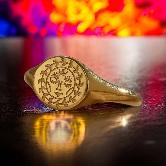 Mother Earth Ring - stainless steel - size 7 (O)